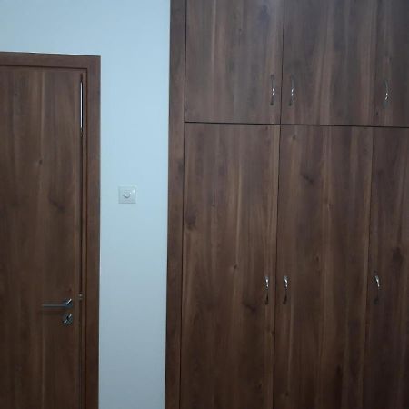 Costas Two-Bedroom Ground Floor Apartment Paphos Exterior photo